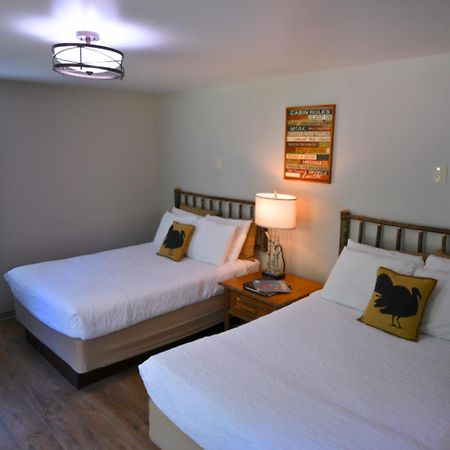 Marshall Turkey Run Inn & Cabins מראה חיצוני תמונה