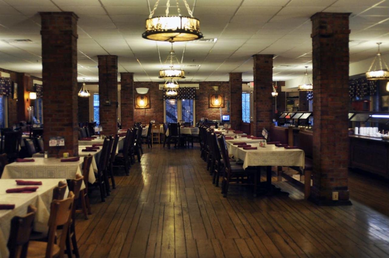 Marshall Turkey Run Inn & Cabins מראה חיצוני תמונה