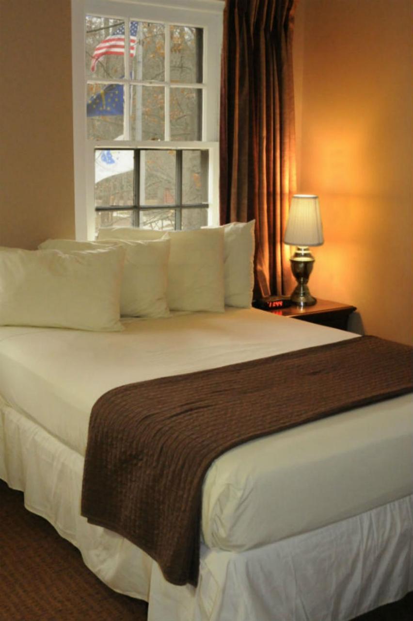 Marshall Turkey Run Inn & Cabins חדר תמונה