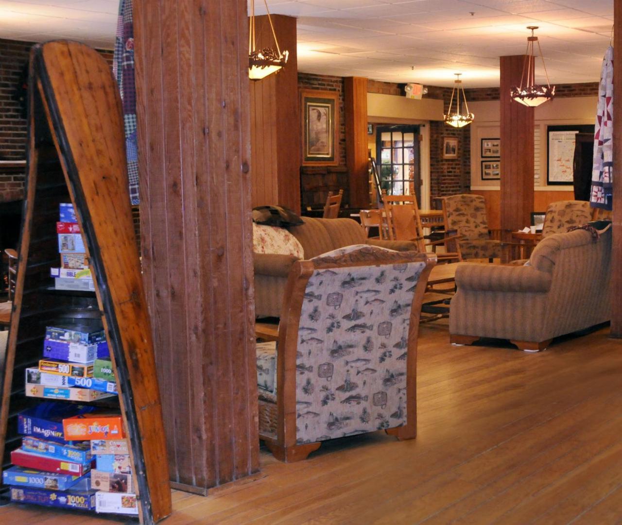 Marshall Turkey Run Inn & Cabins מראה חיצוני תמונה